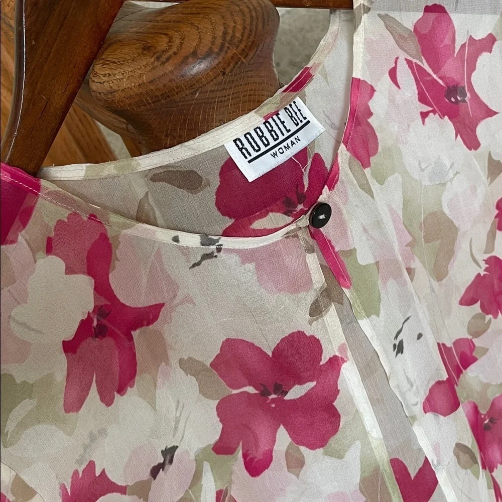 Robbie Bee Vintage 100% Silk Garden Inspired Floral Robe
